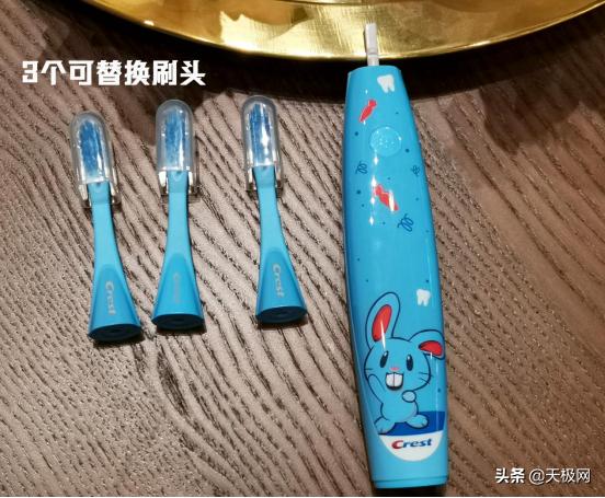 超级宝妈：智能Q趣童谣伴刷牙 佳洁士S7000K智能音乐儿童电动牙刷评测