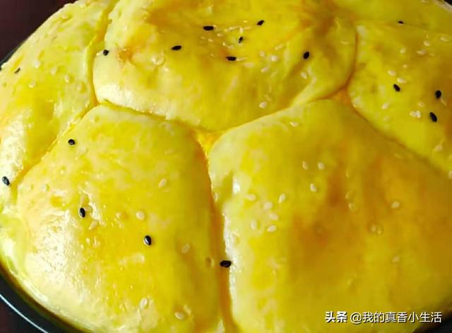 苹果冬天生吃易肠胃不适，教你一个新吃法，酸甜开胃，比蛋糕好吃