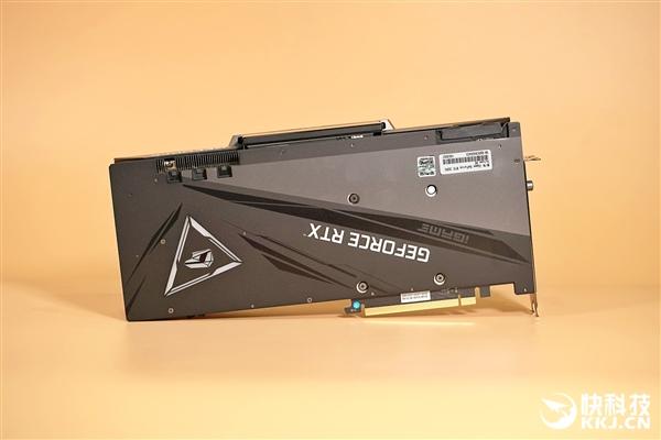 配备可翻转LCD屏 七彩虹iGame RTX 3090 Vulcan OC显卡图赏