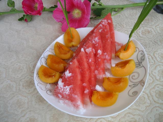 冬季带娃：娃再馋也别买这些水果，伤脾还积食，很多家长却还在喂