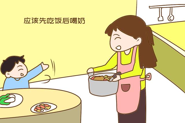[画说育儿]孩子先吃奶还是先吃饭？年龄段不同顺序也不同，别弄错了