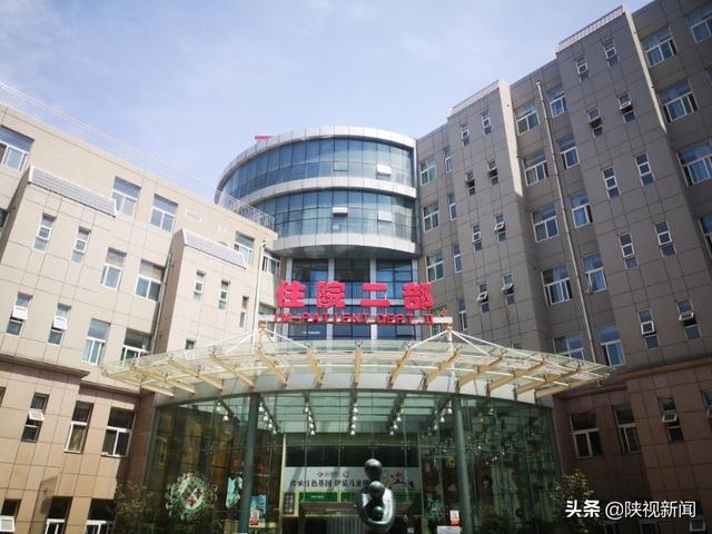 超级宝妈：心疼！商洛一女童不慎掉入热锅，全身烫伤面积85%