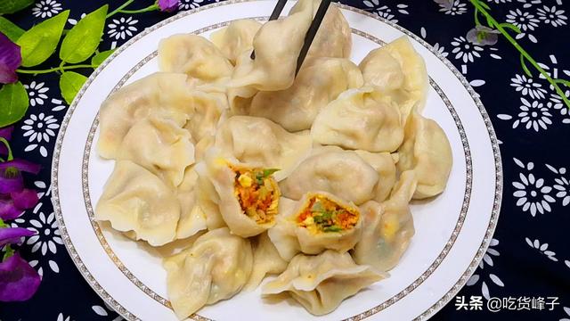 明日大雪，别忘记给家人包这2种馅的饺子，便宜又营养，好吃不腻
