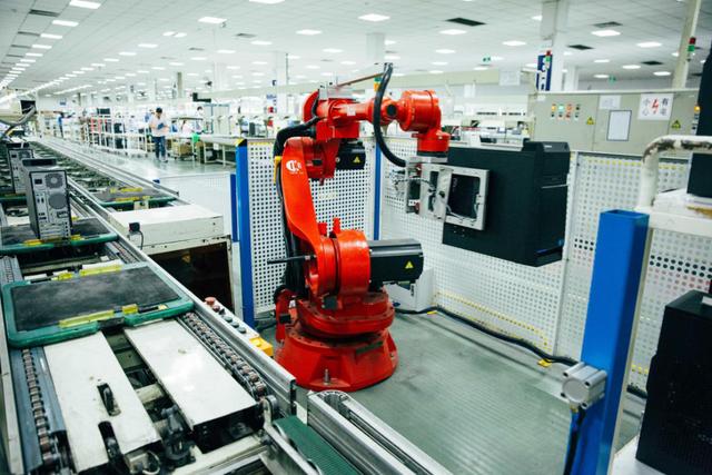 主业|同方开启二次创业，昔日“科技龙头股”还能重返高科技企业第一阵营吗？