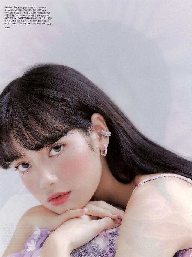 lisa受骗人美心善不追究，衣品如人品少女心爆棚，浪漫粉泰味十足|影视交流地