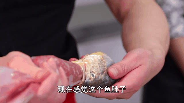 煎鱼前一定要做这2步，保证鱼皮不破肉不散