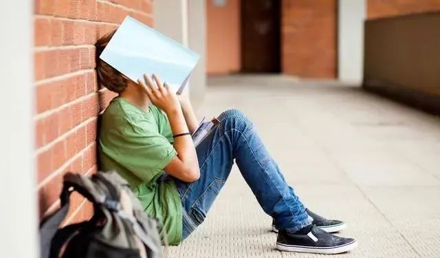 【暖先生格调】注意！中考失利是大部分家庭和学生不可承受之重！