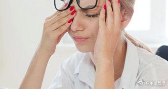 李先生|1200度近视男子眼进沙用手揉视网膜脱离