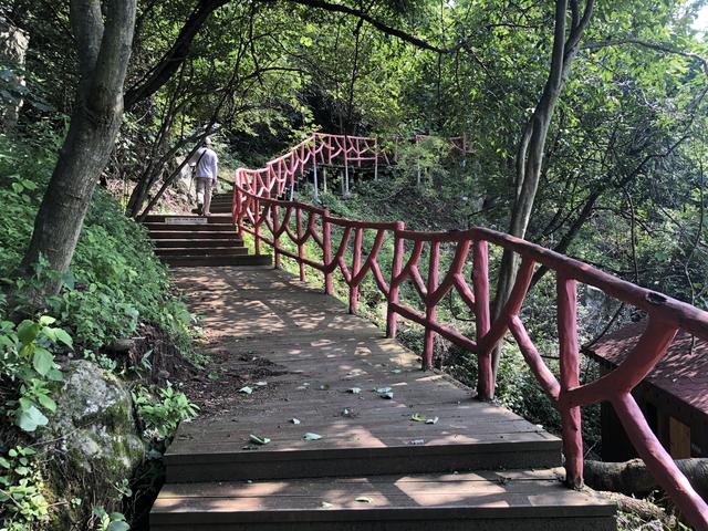 端午湖北英山天马寨自驾2日游,几个人独享几座大山,不