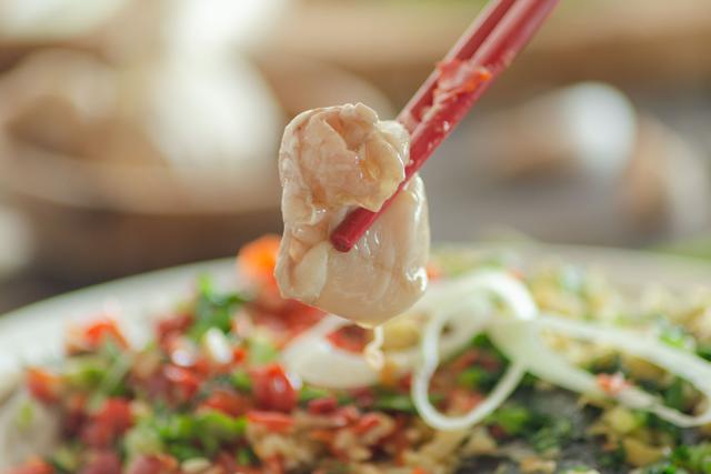 天越冷就越馋这道菜，香辣开胃，一口接一口真过瘾，吃得大汗淋淋