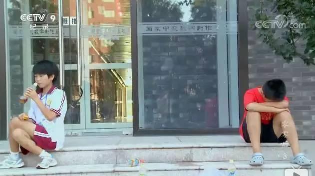 超级宝妈▲同个幼儿园5个孩子的10年成长，巨大的反差，值得每位父母深思！