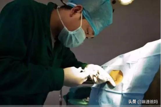 你的育儿经■两次剖腹产都竖切,疼得无法走路,最怕护士来压伤口