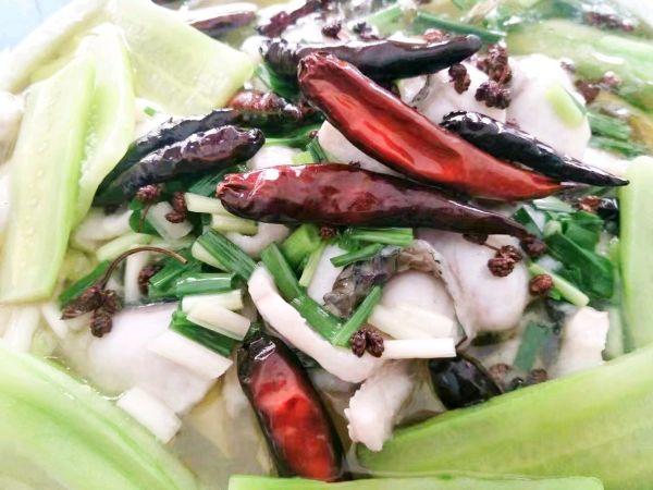 做了江南水煮鱼挑剔的老公竟然吃了3大碗