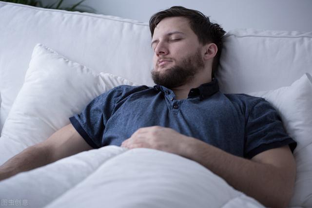 记住了！男性3个部位越干净越好，此时立即改善还不晚