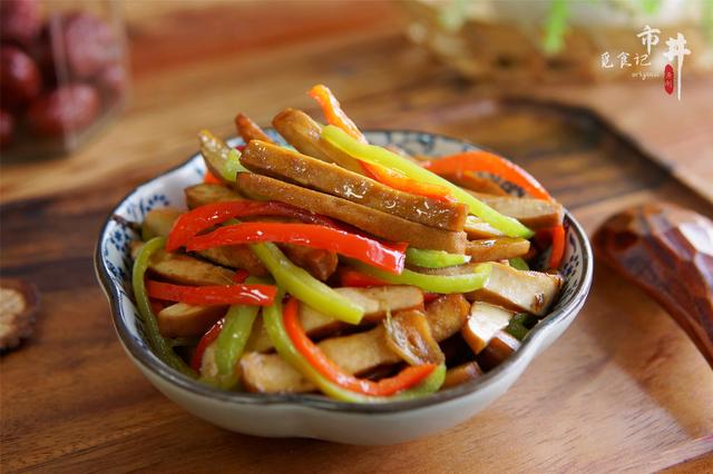 炒豆干，直接炒不容易入味，教你正确做法，豆干柔软好吃有滋味