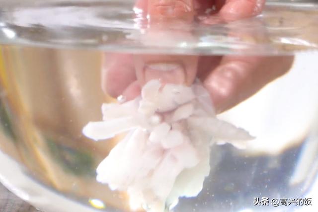 年夜饭不愁，菊花鱼的做法，寓意花开富贵！学会在家人面前露一手