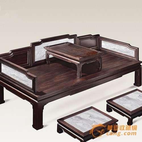 家具|热带家具中“心材”出产率高，质地密而色醇美的酸枝木，季节交替时得常养护