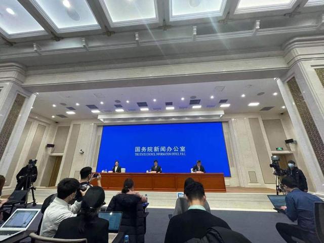 国务院|今年目标GDP为何定为增长6%以上？国务院研究室解读