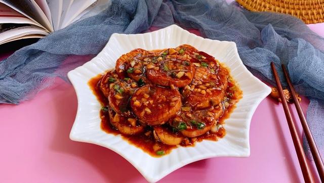 杏鲍菇这样吃，鲜香入味，口感不比肉差，营养还丰富