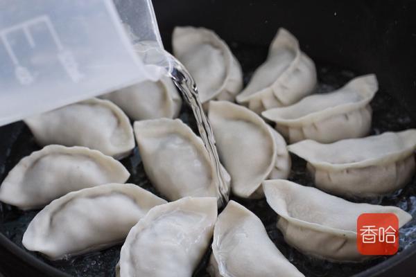 冬至后该吃它了！调馅必放这2样，做出来的饺子又香又好吃