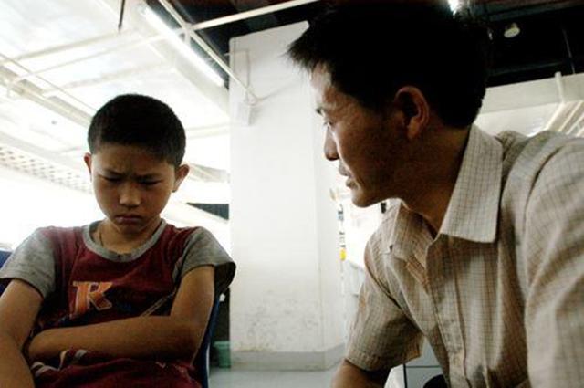 『你的育儿经』孩子提出这“3个请求”，父母不要直接拒绝，别让“吝啬”毁了娃