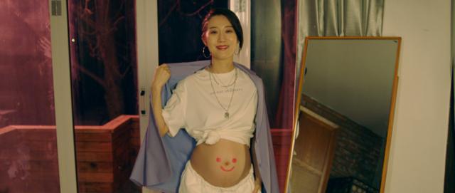 乖小孩|当妈妈的第一年，就是一场自我修行