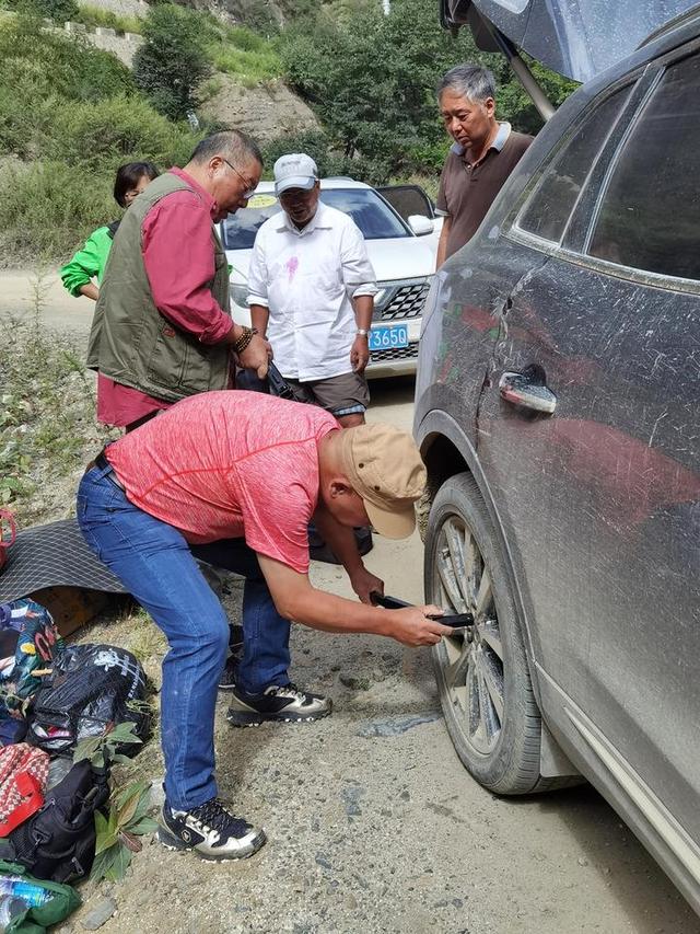 超燃！37人，10辆车，62天......杭州有群热血老人，自驾走遍半个中国