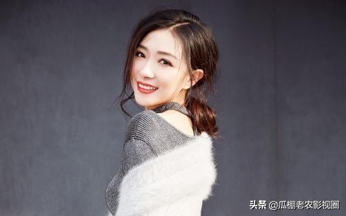 琉璃娃娃的梦|盘点娱乐圈4位知性优雅女神，秦岚、佟丽娅美的像幅画