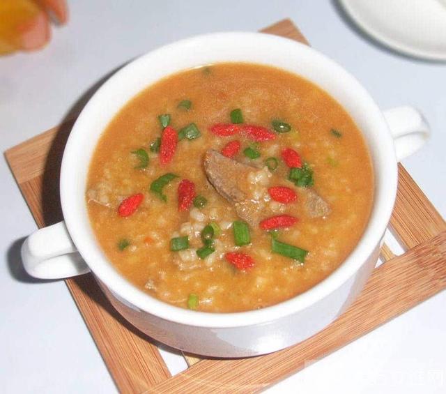 猪肝这样吃太香了，暖胃暖心，营养美味又简单易做，不懂得真可惜