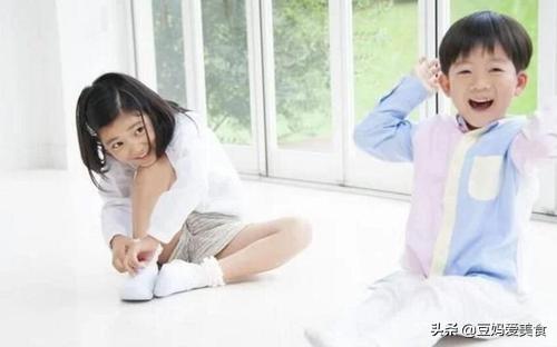 你的育儿经|生二胎和不生二胎的家庭，不用等到20年后，现在差距就出来了