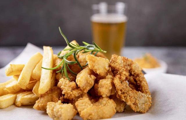 餐桌上3种美食，或在悄悄"堵住"你的血管，再喜欢也要少吃