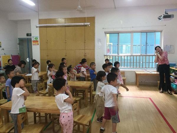 爱心总动员|迎江区六一幼儿园以课促研引领教师专业发展