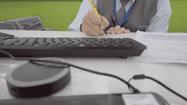 5G商用一周年实测：现状让人失望！速度缩水近一半，4G也变慢