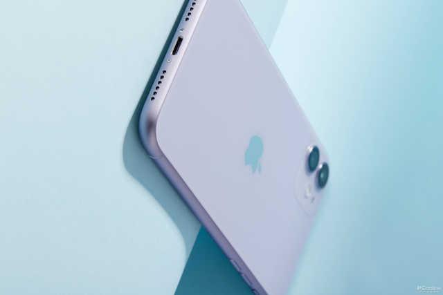 「勇哥科技」苹果为人诟病问题解决？iPhone 12或上65W快充