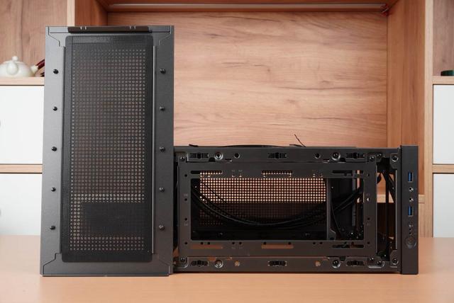 好久没有遇到令人心情澎湃的机箱了，先马趣造双平台搭建（上篇）