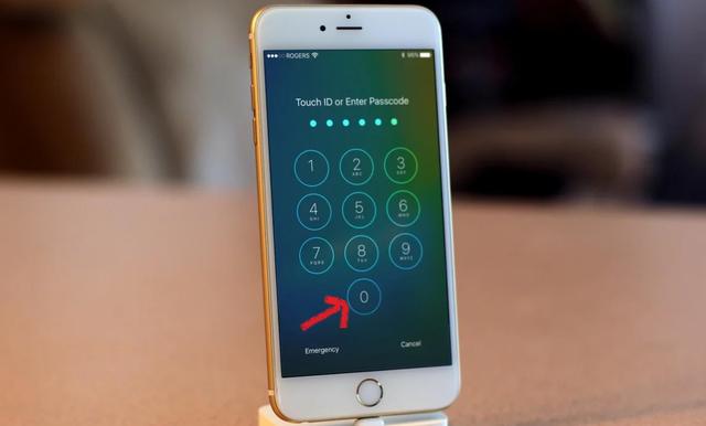 手机数字键盘上的0突然没了，网友死活无法解锁