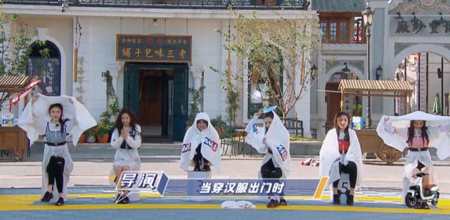 淡雅芳香|程潇生理期还要接受淋雨惩罚，看到她的“做法”，堪称教科书级别