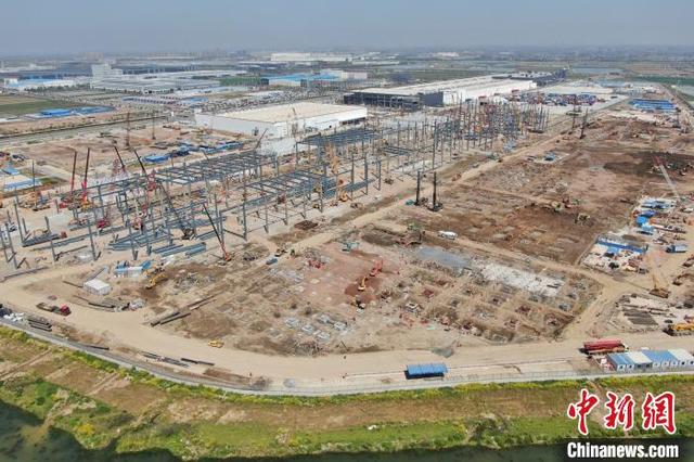 【环球网】特斯拉上海超级工厂二期建设已初具规模