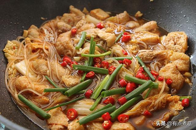 豆腐和这菜是绝配，天冷要常吃，炖一锅被吃个底朝天，汤汁都不剩