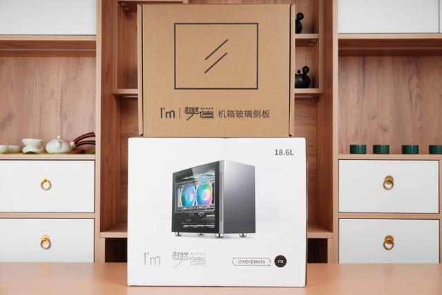 好久没有遇到令人心情澎湃的机箱了，先马趣造双平台搭建（上篇）