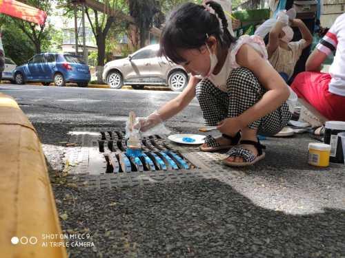 你的育儿经|海绵宝宝、凯蒂猫、哆啦A梦……这场涂鸦特殊活动，原来是在这儿画的……