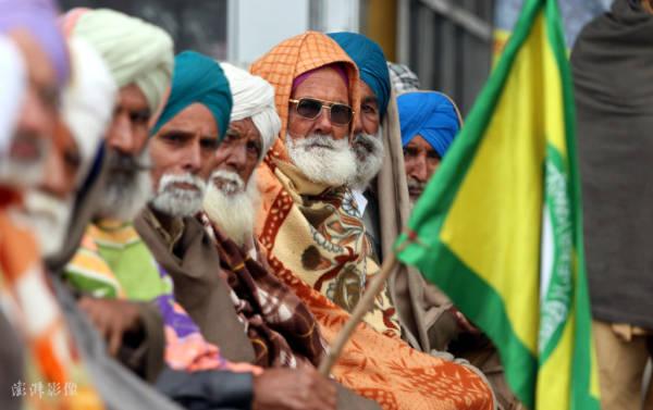 印度|印度5000亿美元新财政预算出炉，“几乎没给穷人留下什么”