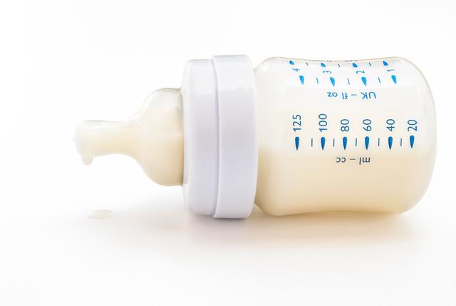 「你的育儿经」你刷牙了吗？世界口腔健康日 和孩子一同呵护口腔健康！