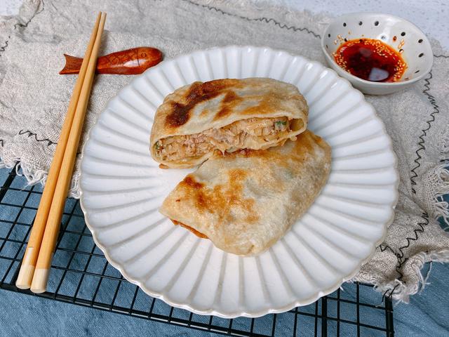 萝卜饼最好吃的做法，不用发面不用烫面，个个薄皮馅多还爆汁