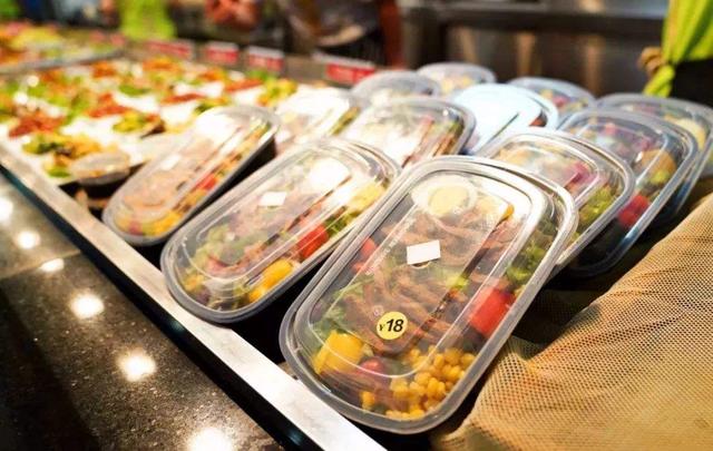 阿里员工下班为何从来不点外卖？网友：看到阿里食堂我明白了