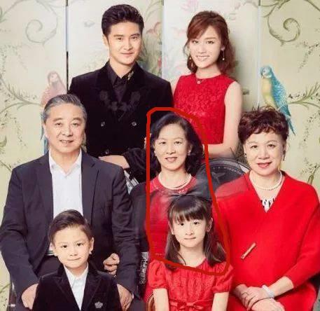 你的育儿经@孩子长相完全绕开爸妈，却被老人“截胡”是种啥体验？基因太神奇