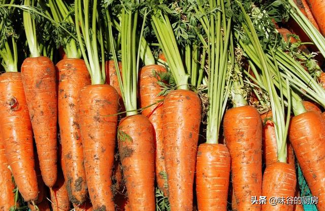 年前囤菜，这6种蔬菜记得优先，耐储存营养高，过年炖肉吃真香