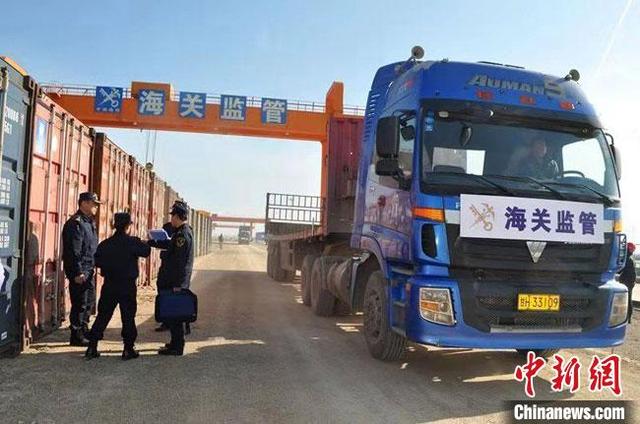 甘肃|甘肃育对外开放新平台 加速特色农产品“进出口”