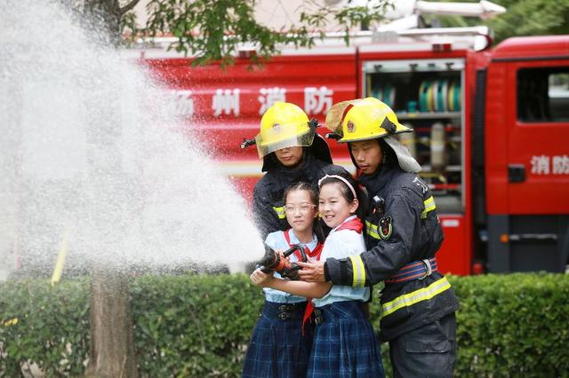 学生|扬州市中小学幼儿园正式开启暑假模式