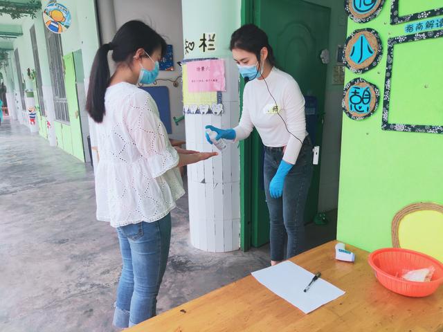 [超级宝妈]简阳市施家镇中心幼儿园开展安全开学疫情防控演练及防控专题会